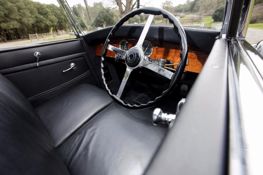 Интерьер Delage D8 100 Coupe Chauffeur par Franay 1936 года  (фото 14 из 20)